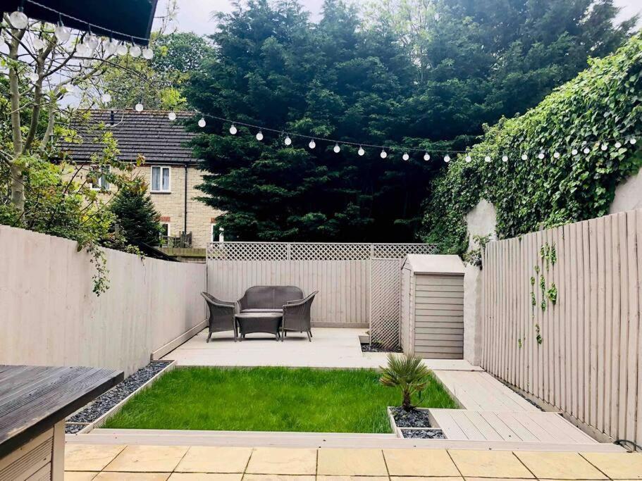 The Villas, Newly Refurbished Modern Home - Free Parking, Prime, Netflix Buckingham Exterior photo